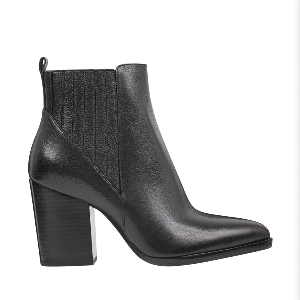 Marc Fisher Alva Black Leather Pointed Toe Ankle Pull On Booties Size 10 Women’s
